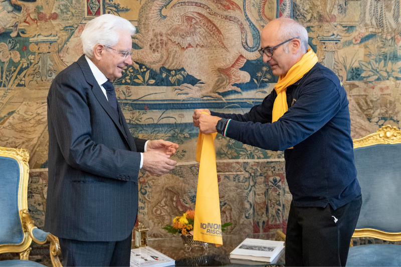 Il Presidente della Repubblica Sergio Mattarella incontra il capo del Dipartimento della Protezione Civile, unitamente a una delegazione di volontari "Io non rischio"
Fonte foto: sito web Presidenza della Repubblica
