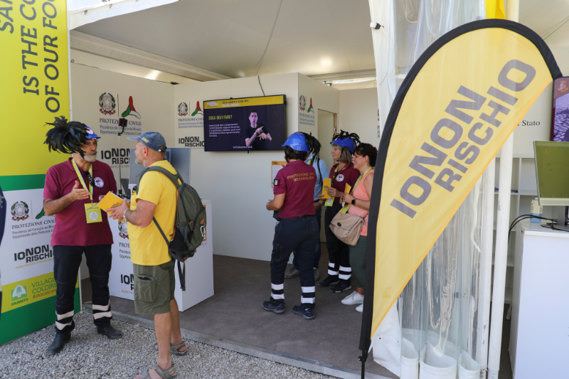 Lo stand Io non rischio al Villaggio Coldiretti al Circo Massimo